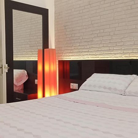 Appartamento Encantador Estudio Calella Esterno foto