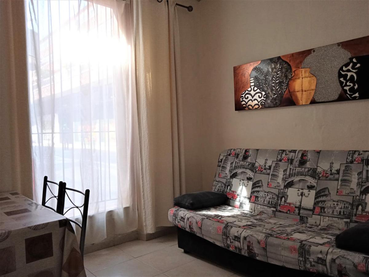 Appartamento Encantador Estudio Calella Esterno foto