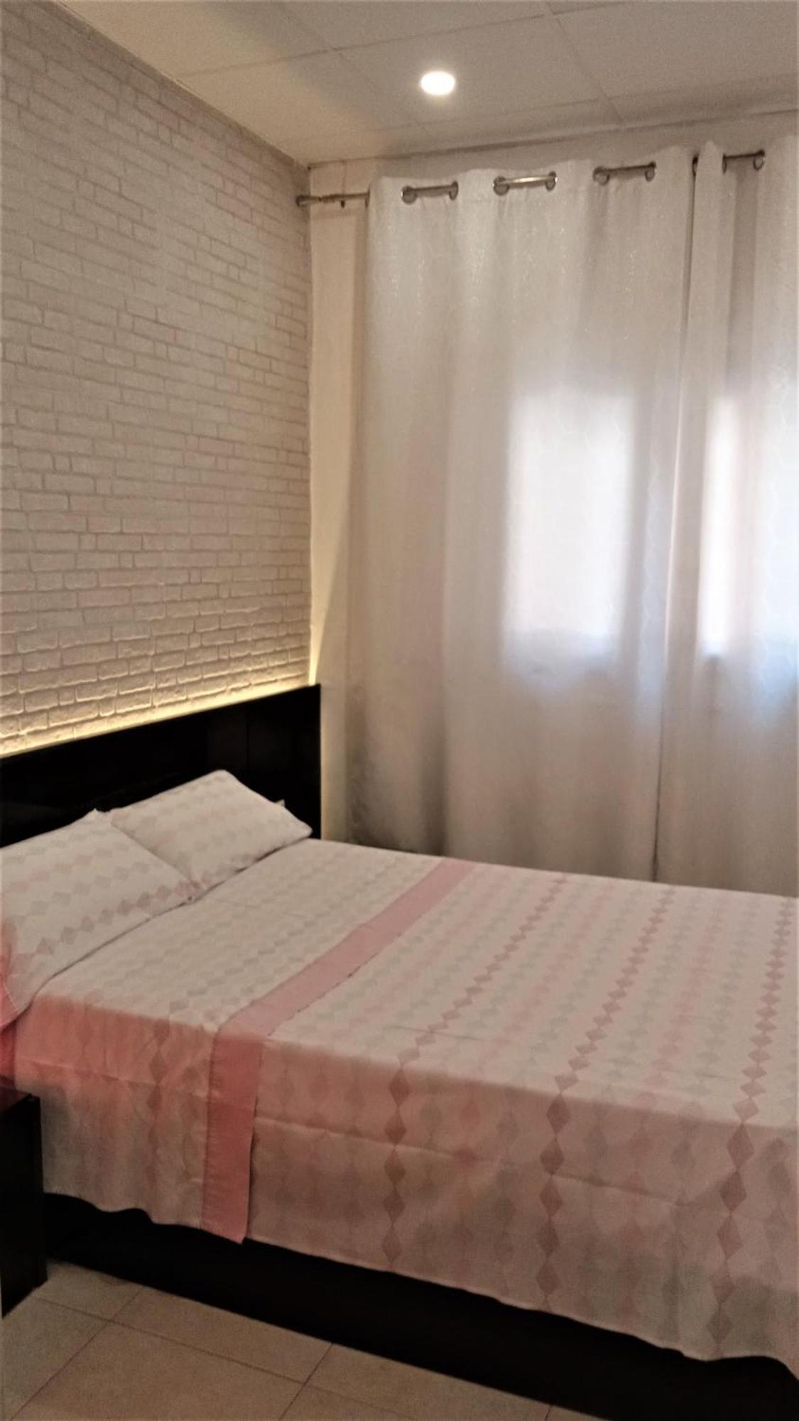 Appartamento Encantador Estudio Calella Esterno foto
